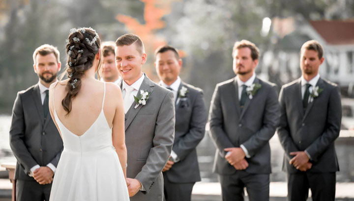 Muskoka Lakefront Wedding Venue - Severn Lodge